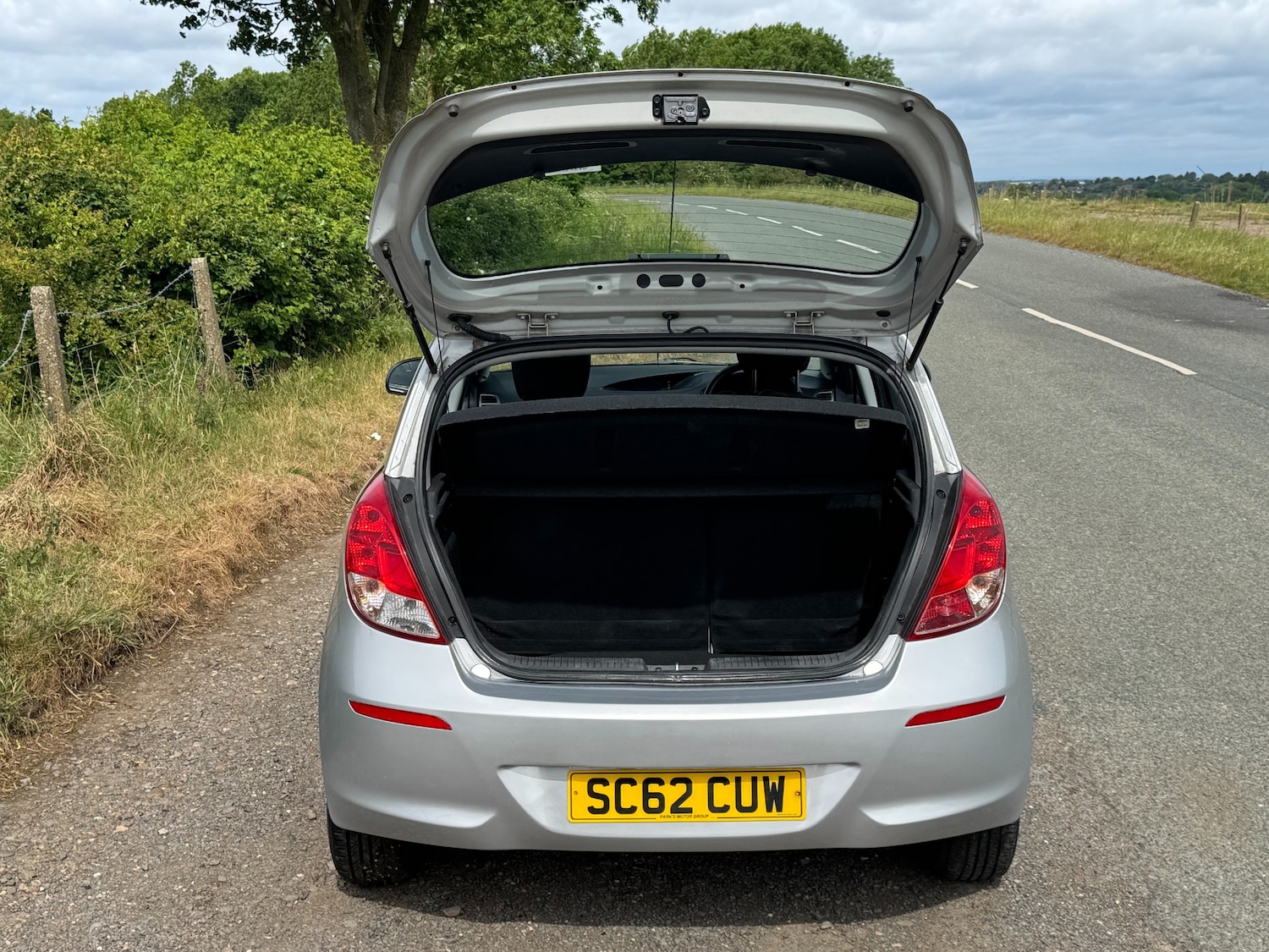 Used Hyundai i20 2013 for sale - 76921995: Photo 17