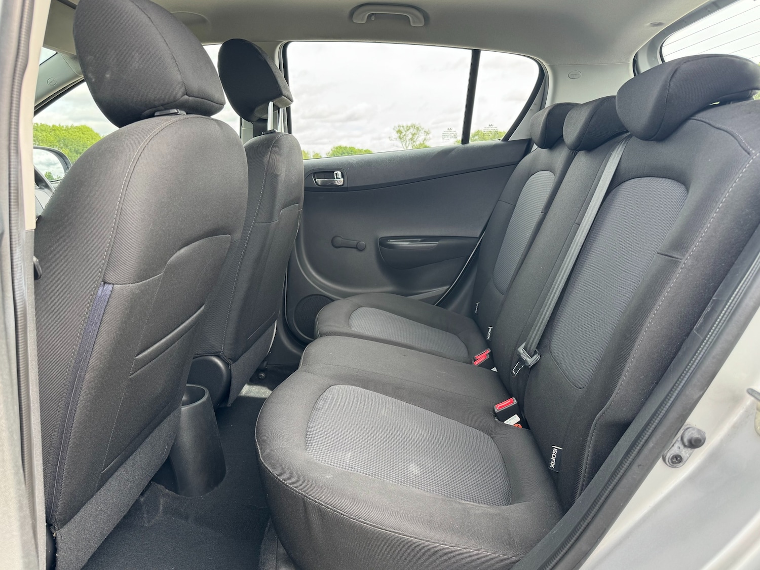 Used Hyundai i20 2013 for sale - 76921995: Photo 30