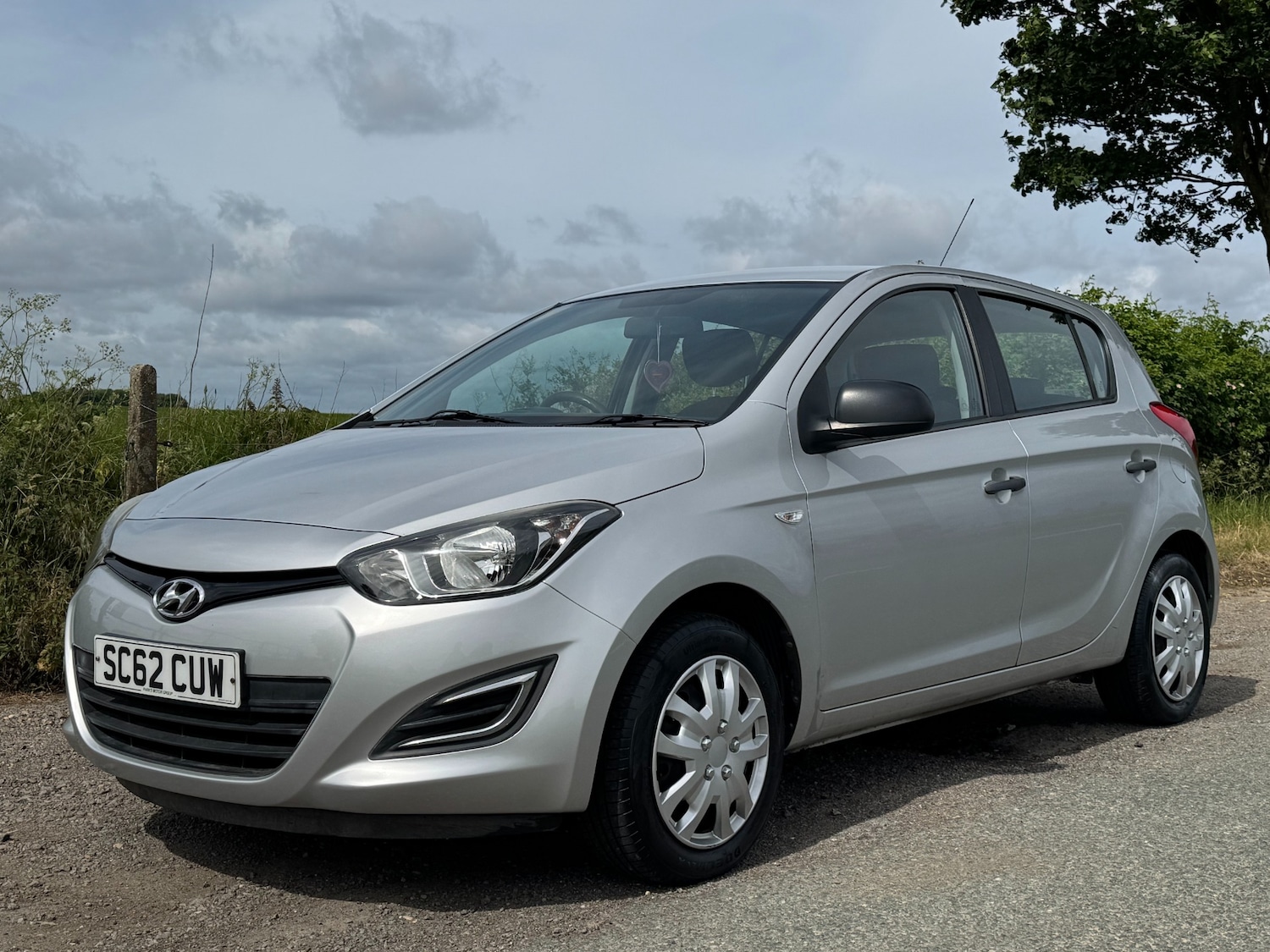 Used Hyundai i20 2013 for sale - 76921995: Photo 9