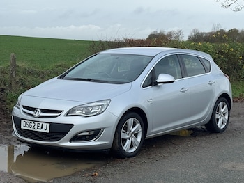 Used Vauxhall Astra 2013 for sale - 76533936: Photo