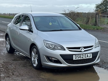 Used Vauxhall Astra 2013 for sale - 76533936: Photo