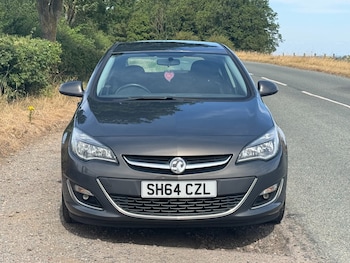 Used Vauxhall Astra 2014 for sale - 76091290: Photo
