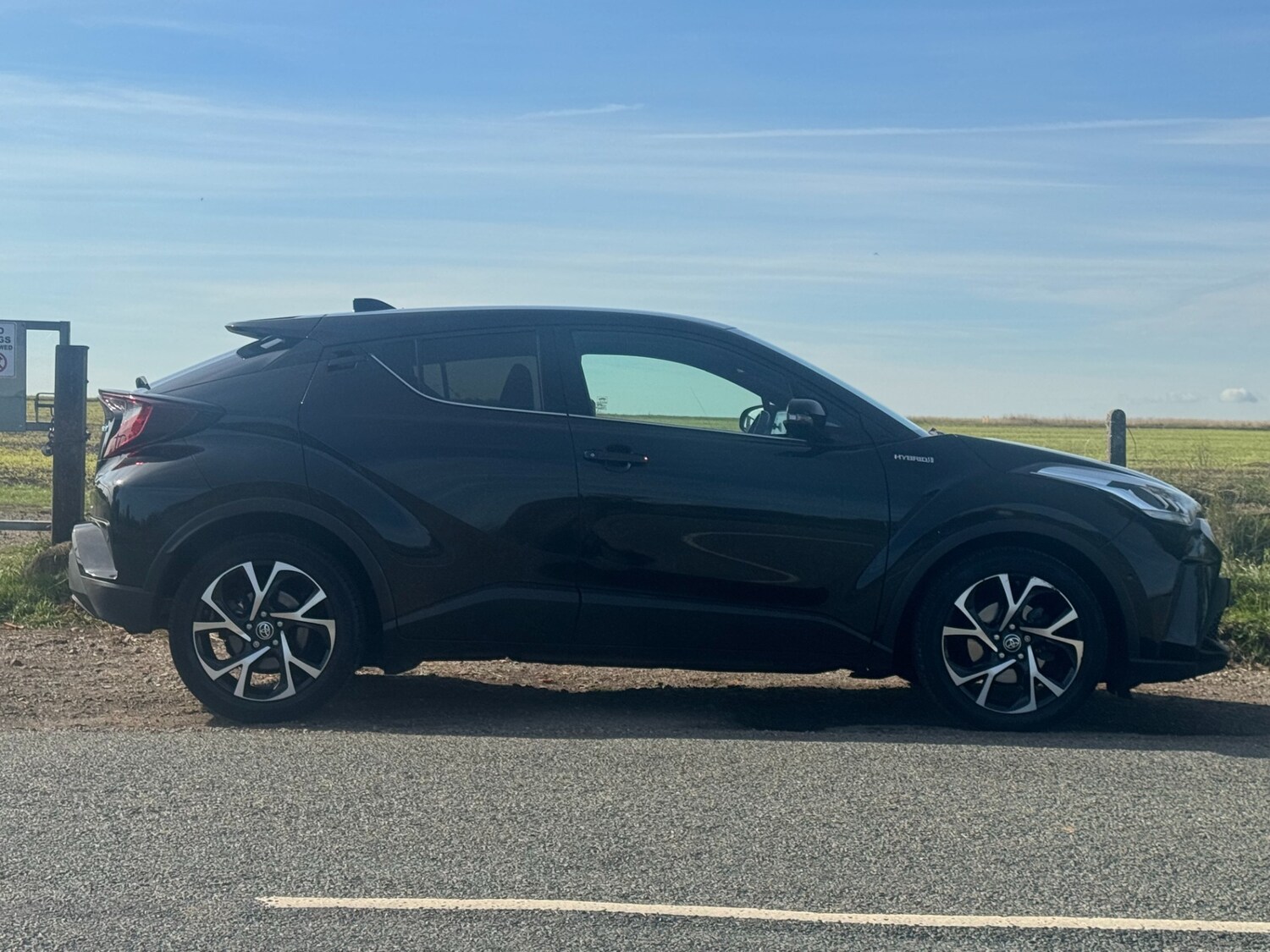 Used Toyota C-HR 2020 for sale - 76104460: Photo 12
