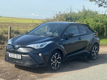 Used Toyota C-HR 2020 for sale - 76104460: Photo