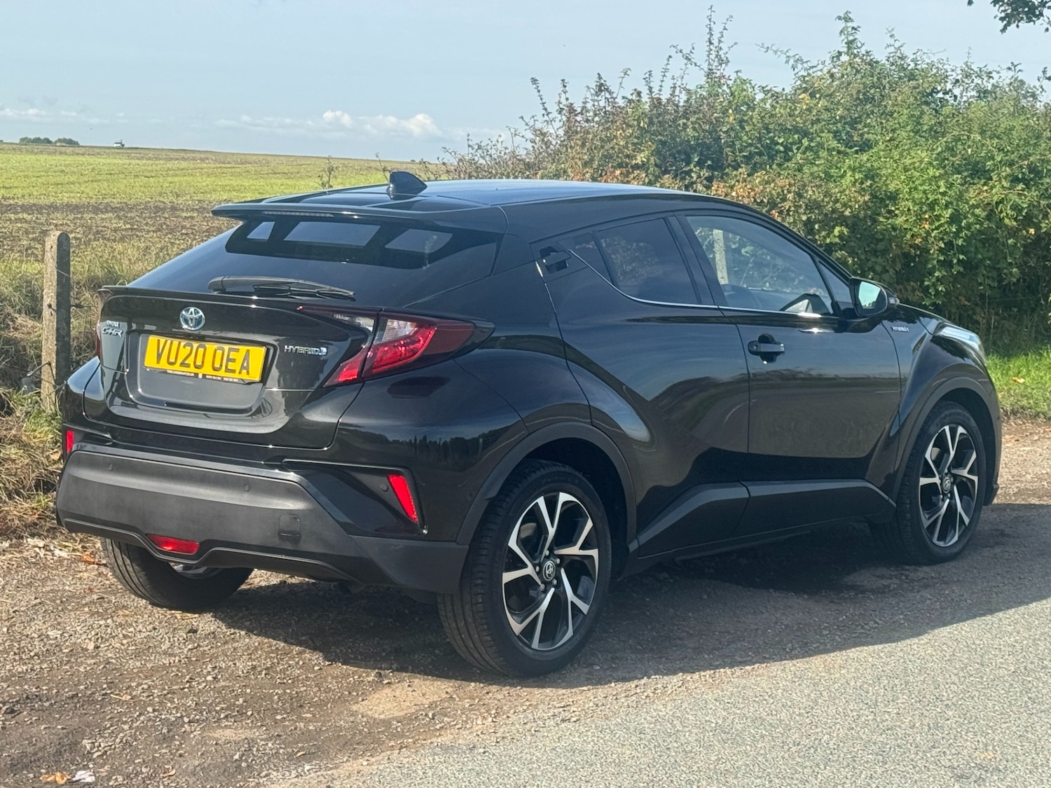 Used Toyota C-HR 2020 for sale - 76104460: Photo 5