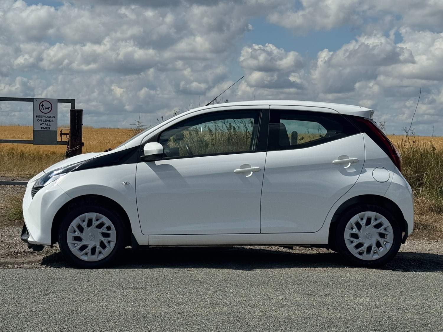 Used Toyota AYGO 2021 for sale - 77236876: Photo 16