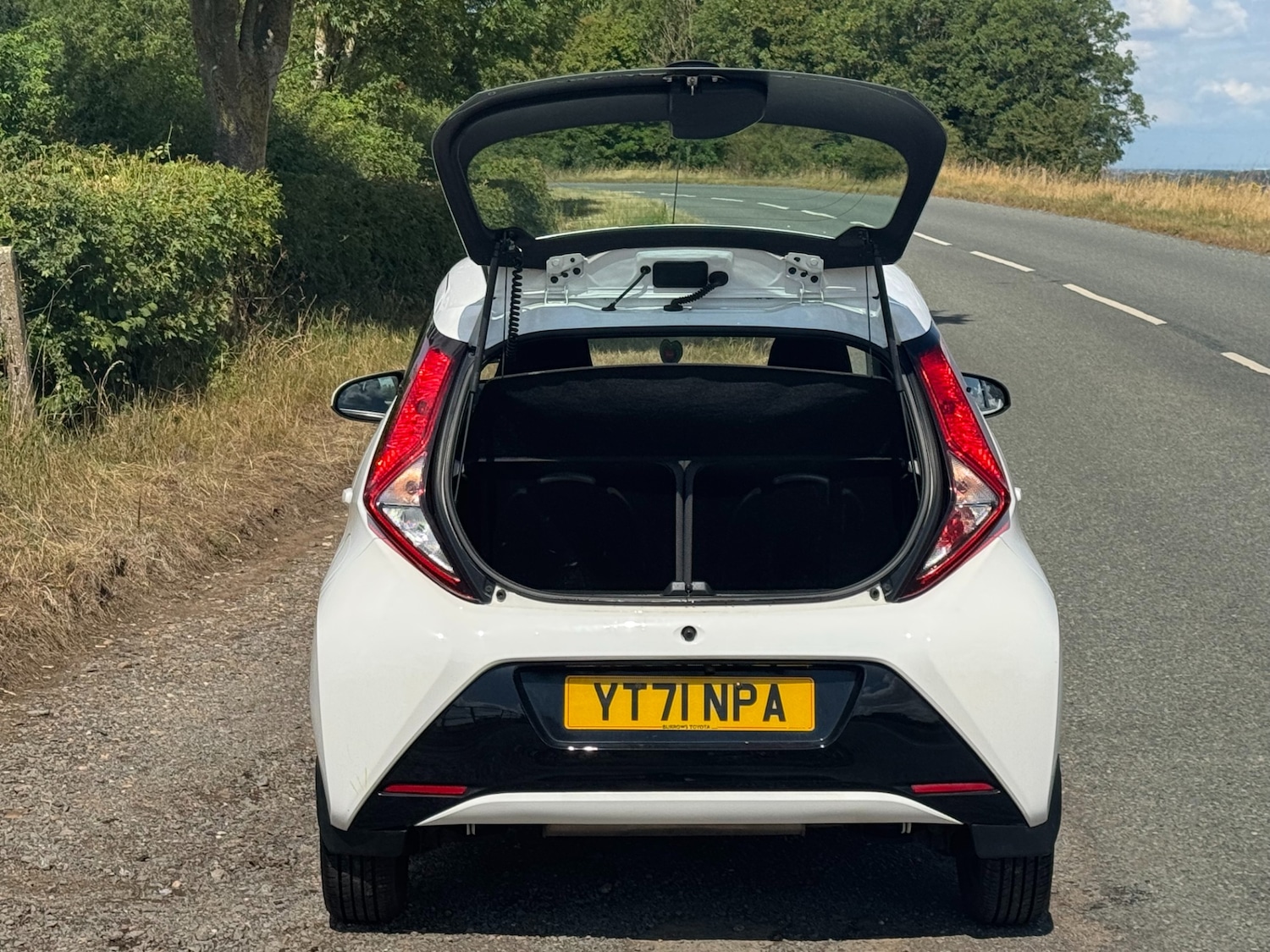 Used Toyota AYGO 2021 for sale - 77236876: Photo 17