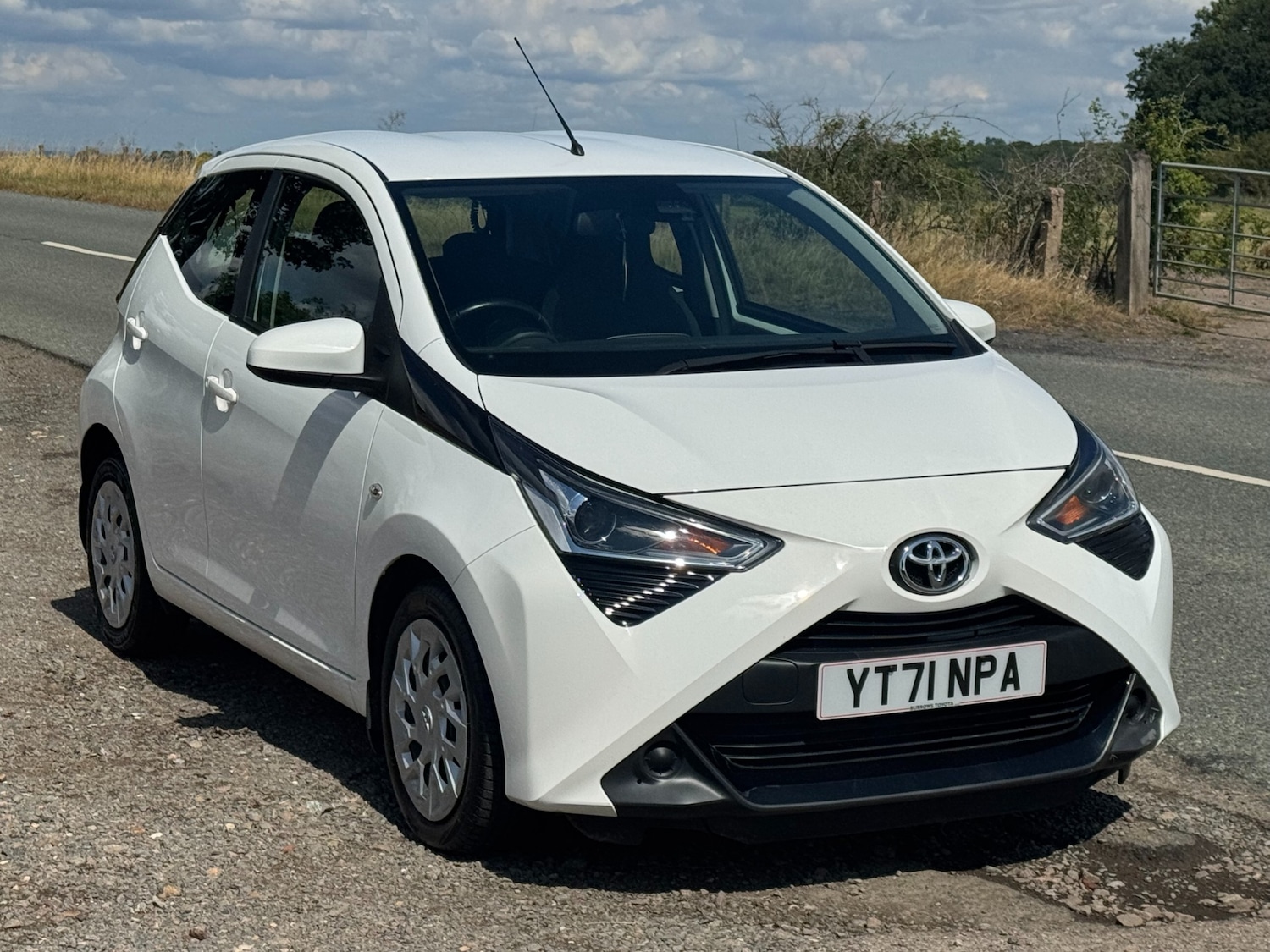 Used Toyota AYGO 2021 for sale - 77236876: Photo 3