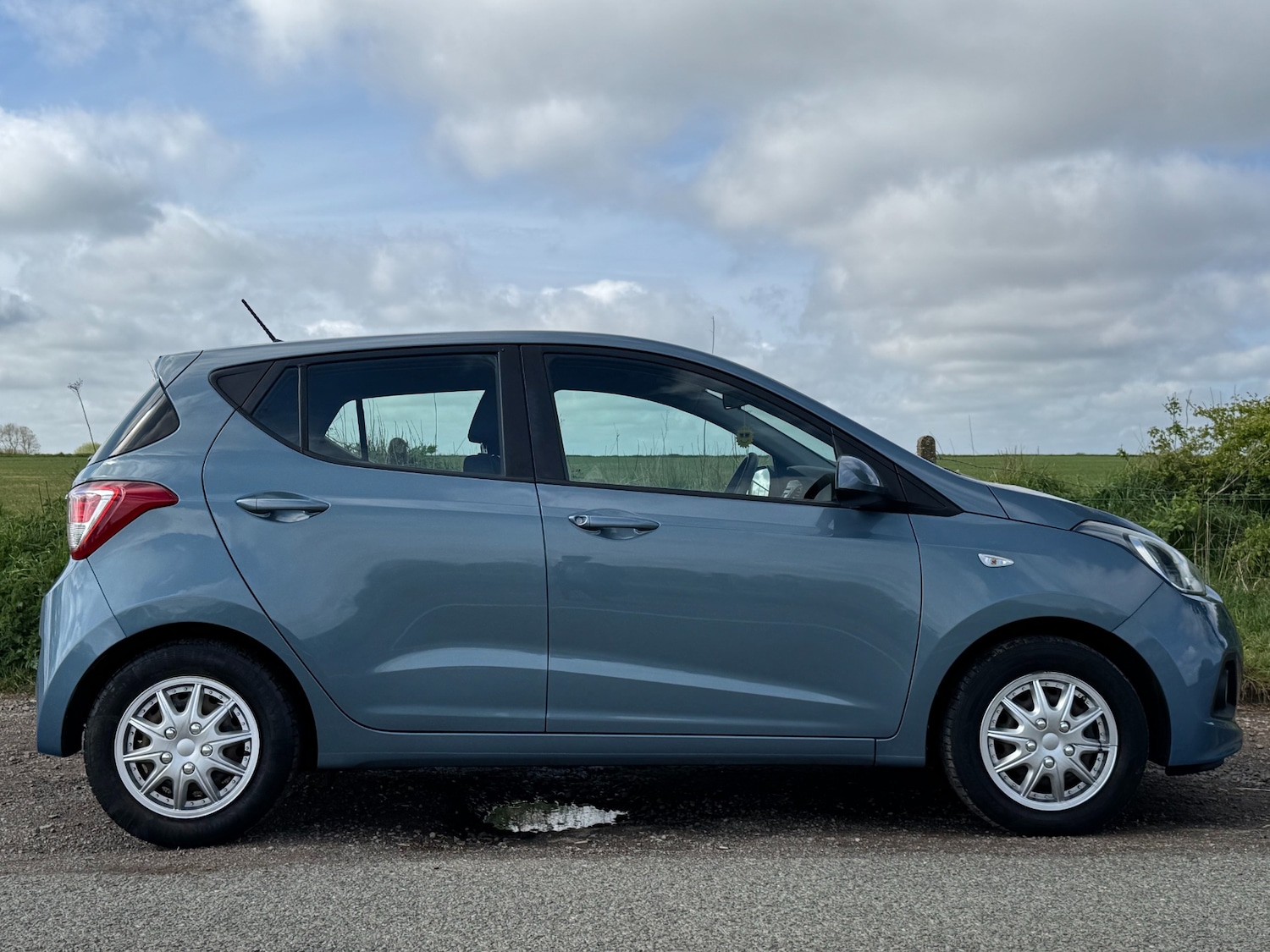 Used Hyundai i10 2015 for sale - 76923999: Photo 12
