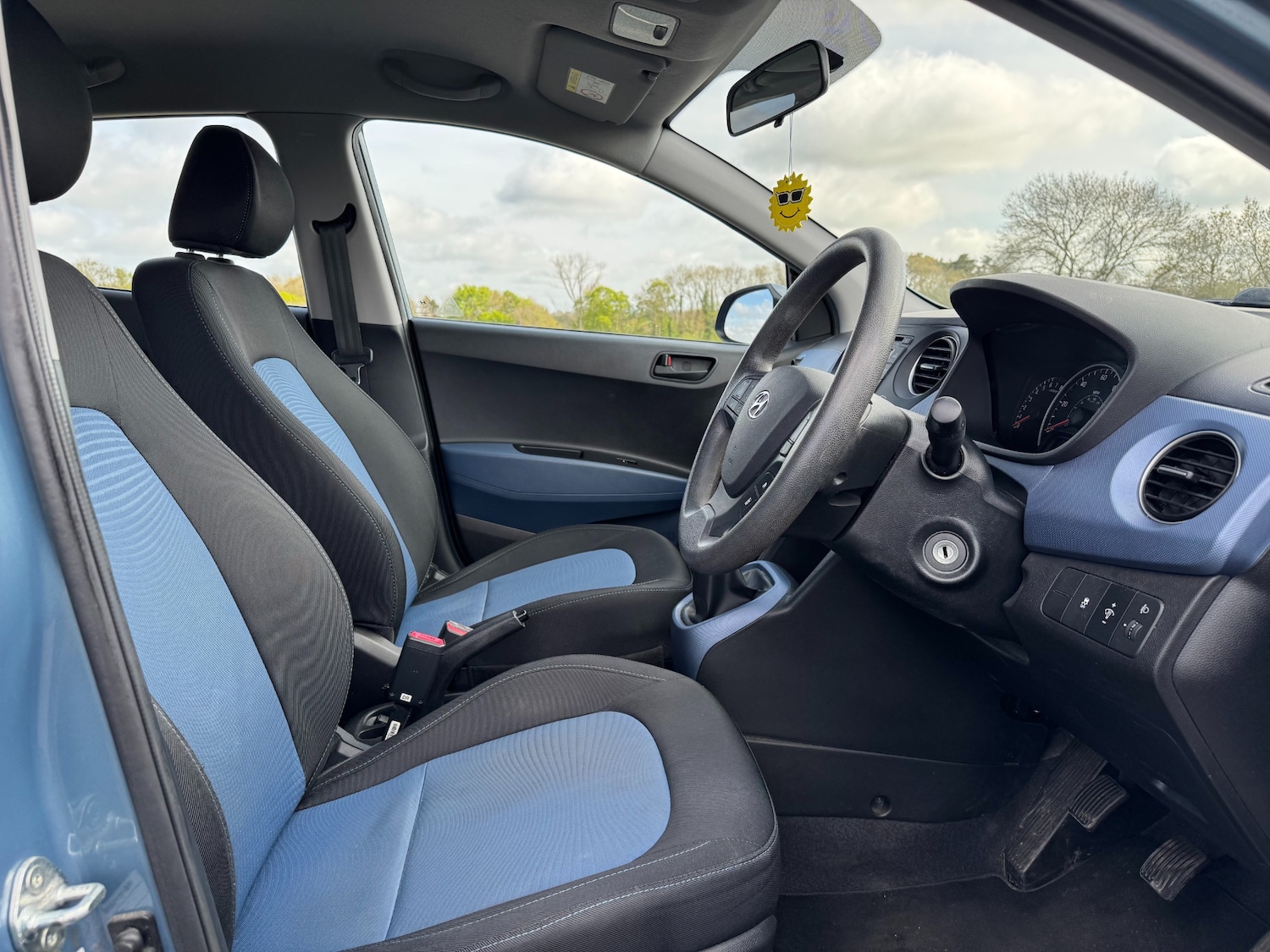 Used Hyundai i10 2015 for sale - 76923999: Photo 22