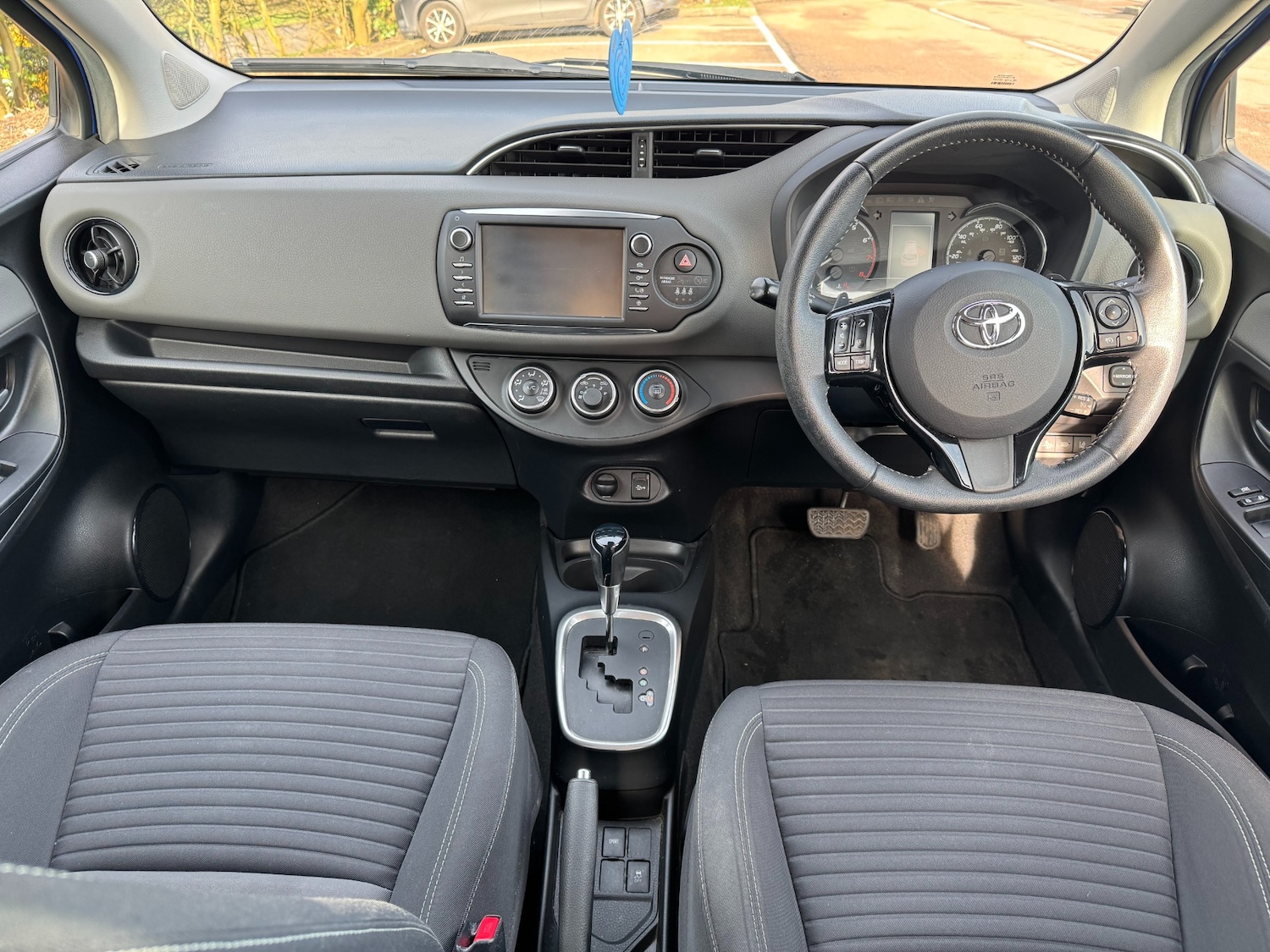 Used Toyota Yaris 2019 for sale - 77584032: Photo 19