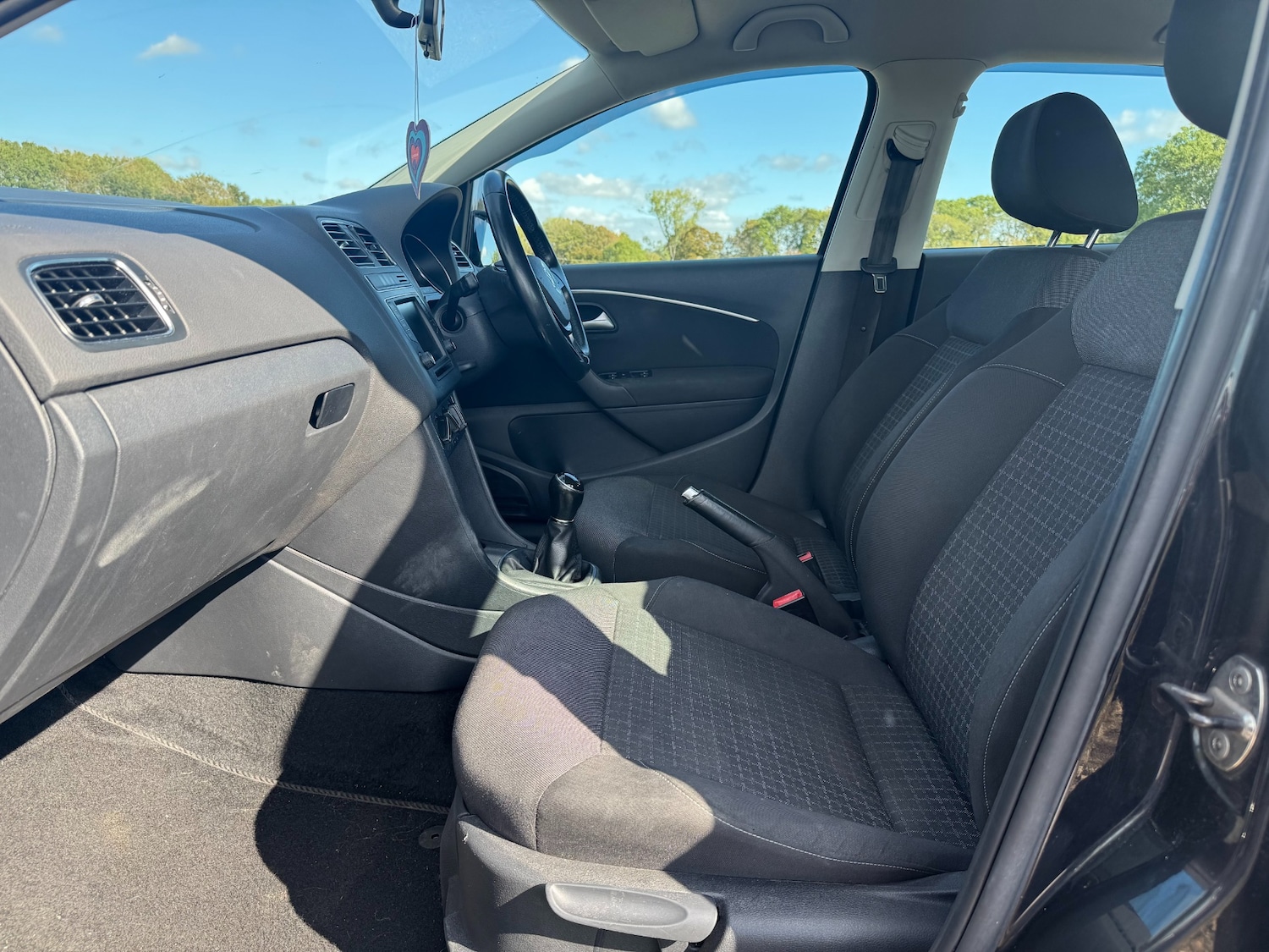 Used Volkswagen Polo 2015 for sale - 76092178: Photo 21