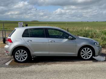 Used Volkswagen Golf 2018 for sale - 74458970: Photo