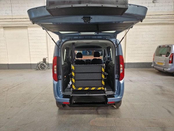 Used Fiat Doblo 2018 for sale - 74733287: Photo 24