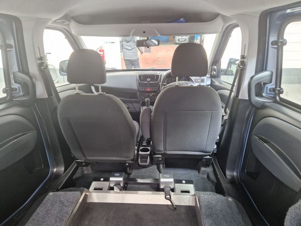 Used Fiat Doblo 2018 for sale - 74733287: Photo 28