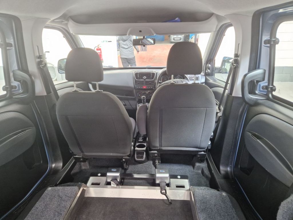 Used Fiat Doblo 2018 for sale - 74733287: Photo 32