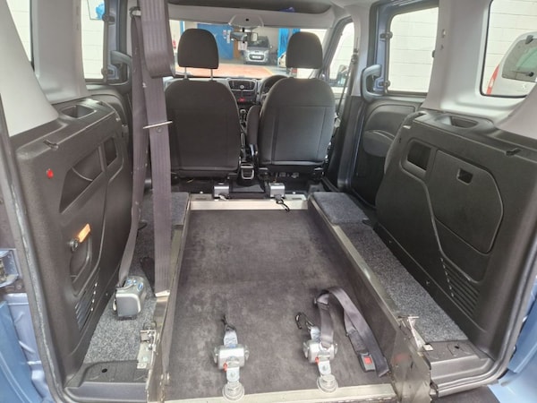 Used Fiat Doblo 2018 for sale - 74733287: Photo 4