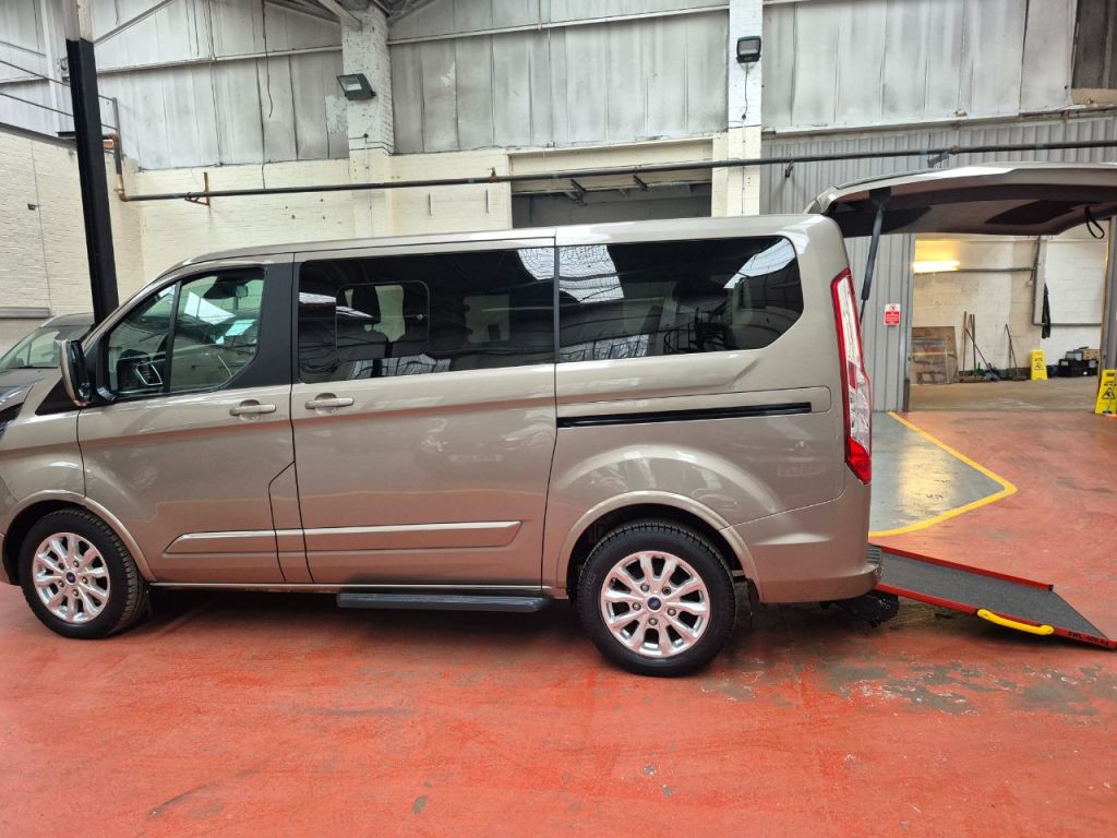 Used Ford Tourneo Custom 2020 for sale - 77779564: Photo 32