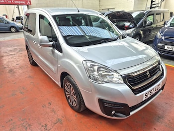 Used Peugeot Partner 2017 for sale - 75821074: Photo