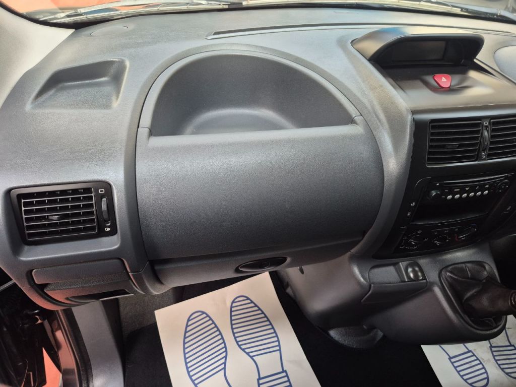 Used Peugeot Expert Tepee 2016 for sale - 77779565: Photo 11