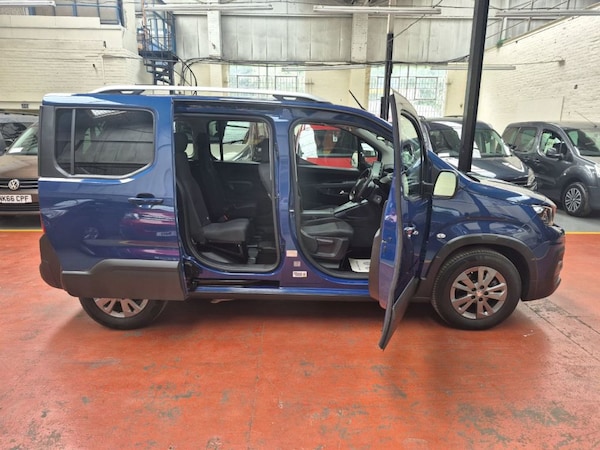 Used Peugeot Rifter 2022 for sale - 75358736: Photo 15