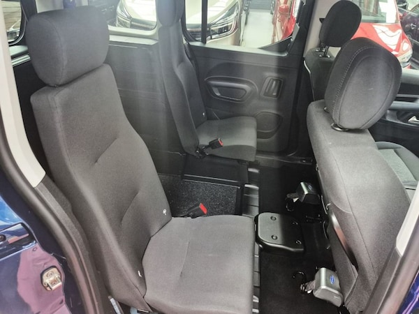 Used Peugeot Rifter 2022 for sale - 75358736: Photo 16