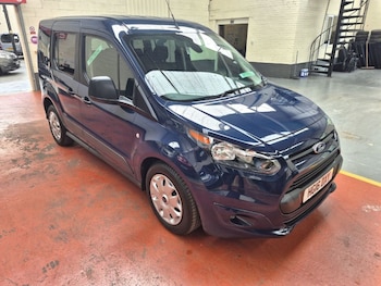 Used Ford Tourneo Connect 2016 for sale - 75764671: Photo