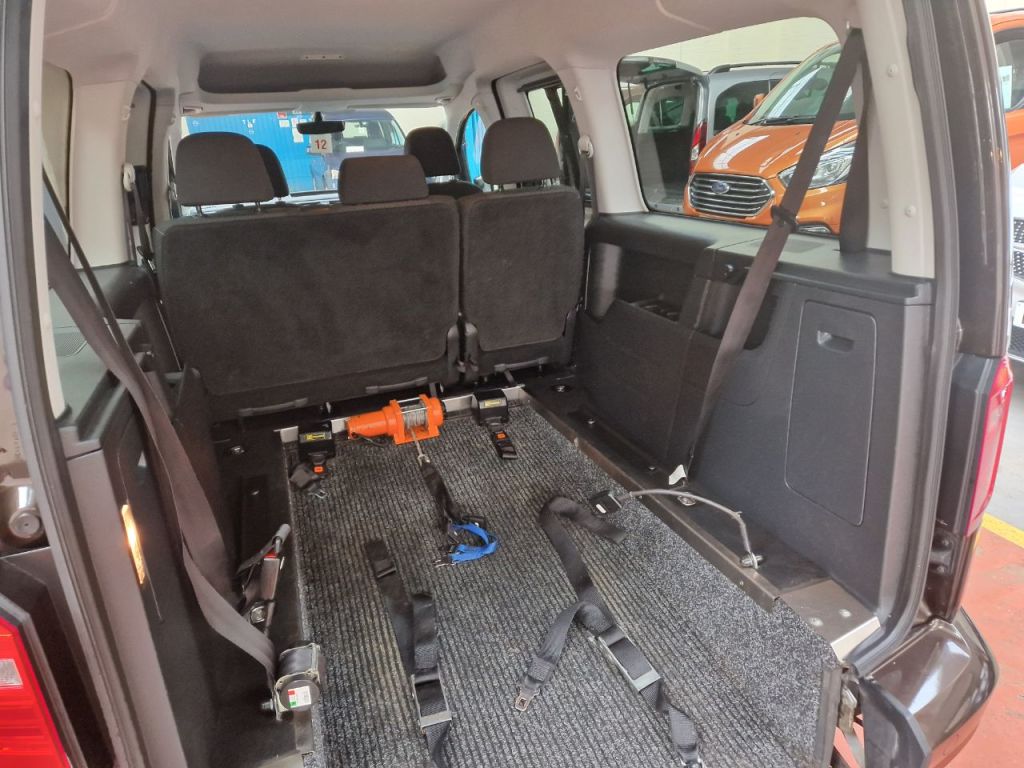 Used Volkswagen Caddy Maxi Life 2016 for sale - 77679898: Photo 24