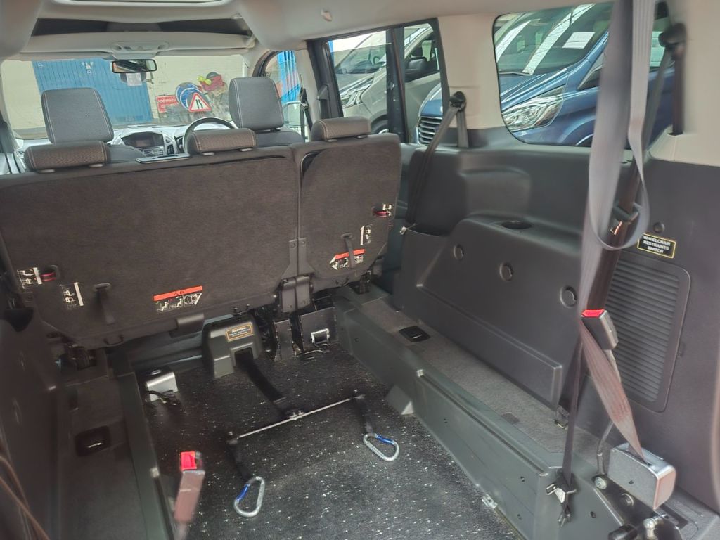 Used Ford Grand Tourneo Connect 2017 for sale - 76205835: Photo 24