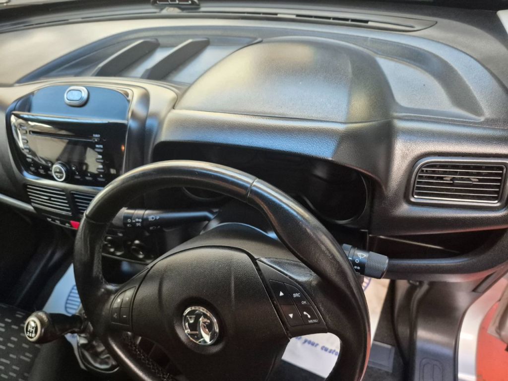 Used Vauxhall Combo 2018 for sale - 77967783: Photo 20