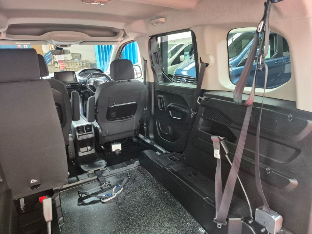 Vehicle 25