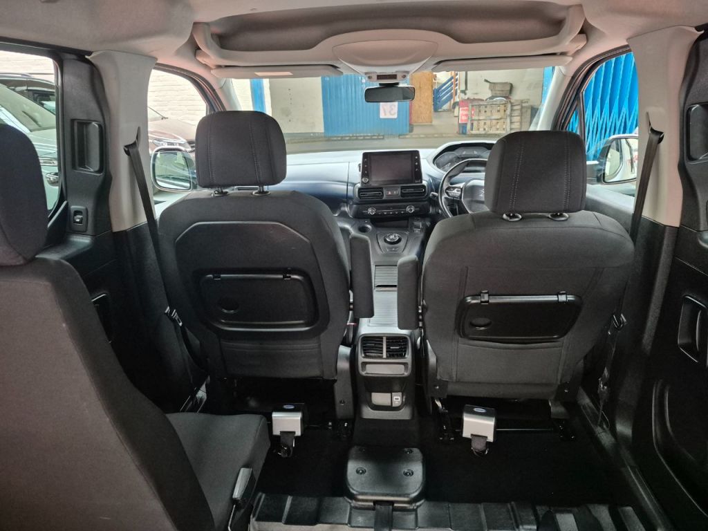 Vehicle 27
