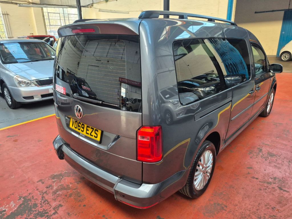 Used Volkswagen Caddy Maxi Life 2018 for sale - 76569370: Photo 19