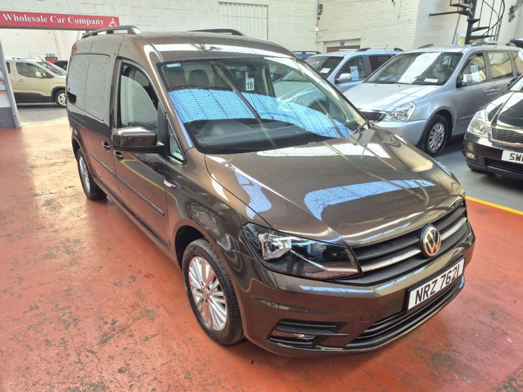 Used Volkswagen Caddy Maxi Life 2018 for sale - 76569370: Photo 2