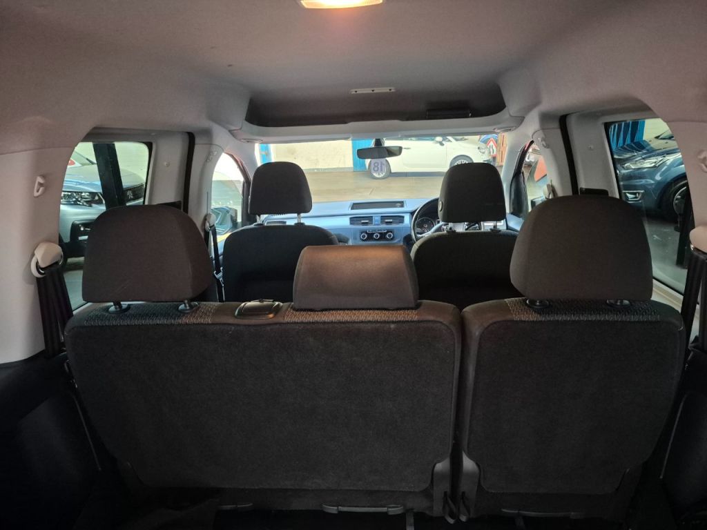 Used Volkswagen Caddy Maxi Life 2018 for sale - 76569370: Photo 28