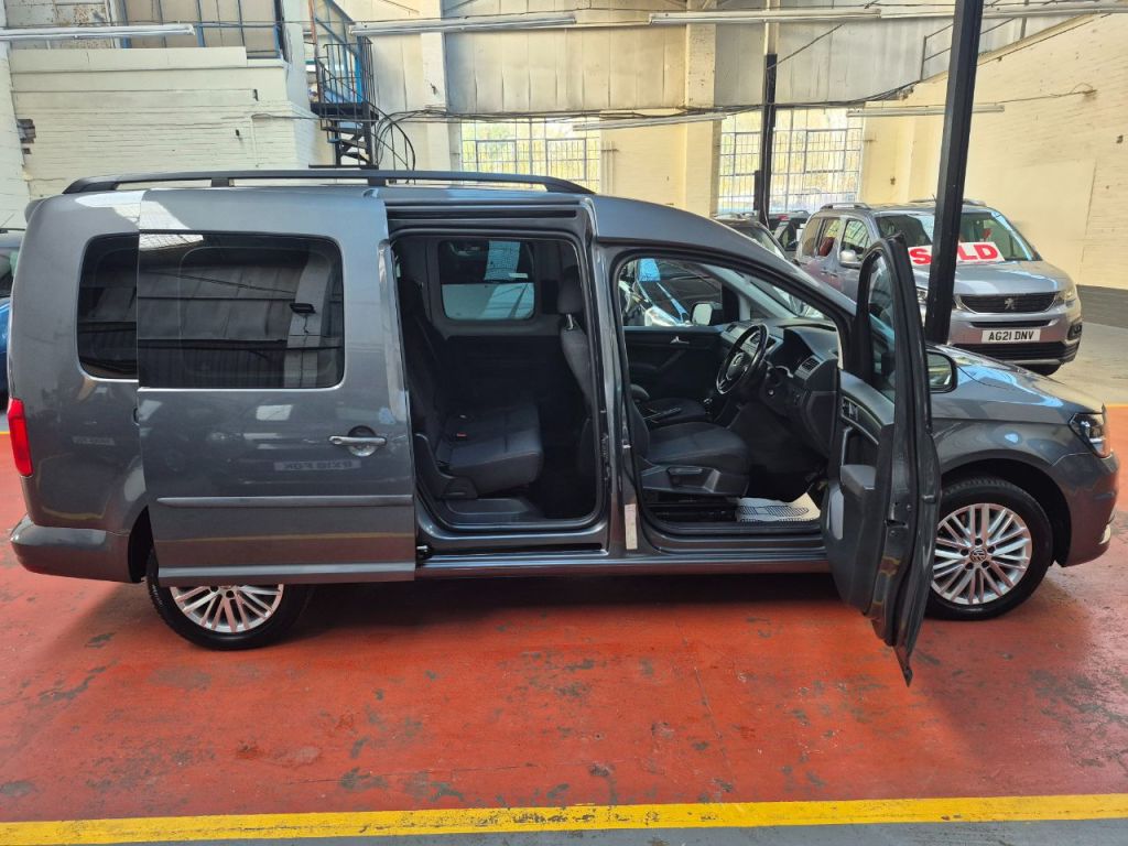 Used Volkswagen Caddy Maxi Life 2019 for sale - 76546078: Photo 17