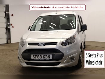 Used Ford Grand Tourneo Connect 2018 for sale - 78250787: Photo