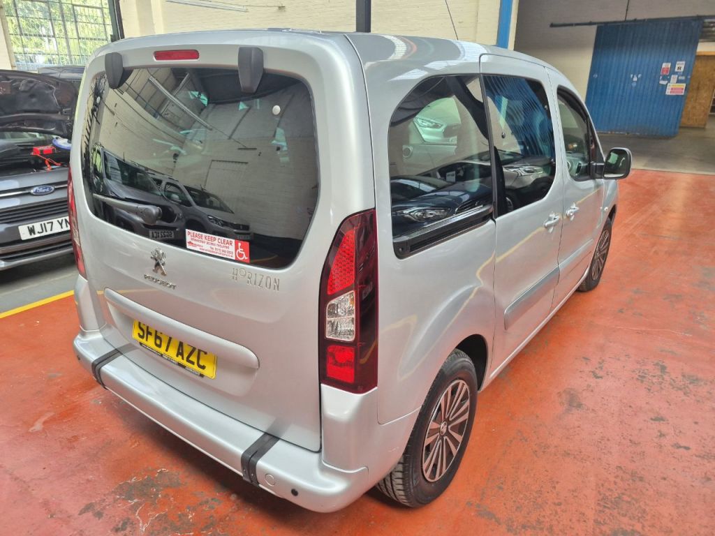 Used Peugeot Partner 2017 for sale - 76637541: Photo 20