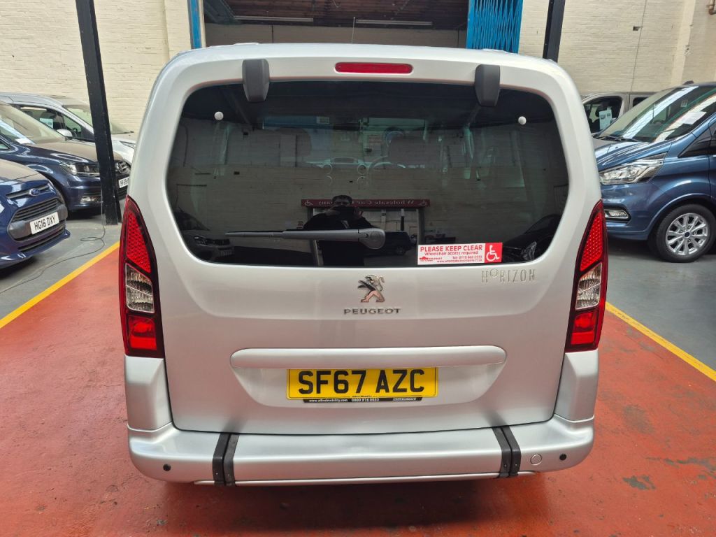Used Peugeot Partner 2017 for sale - 76637541: Photo 22