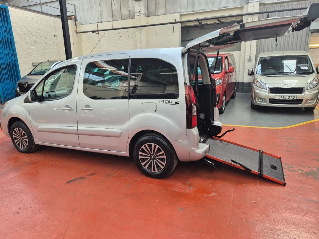 Used Peugeot Partner 2017 for sale - 76637541: Photo 31