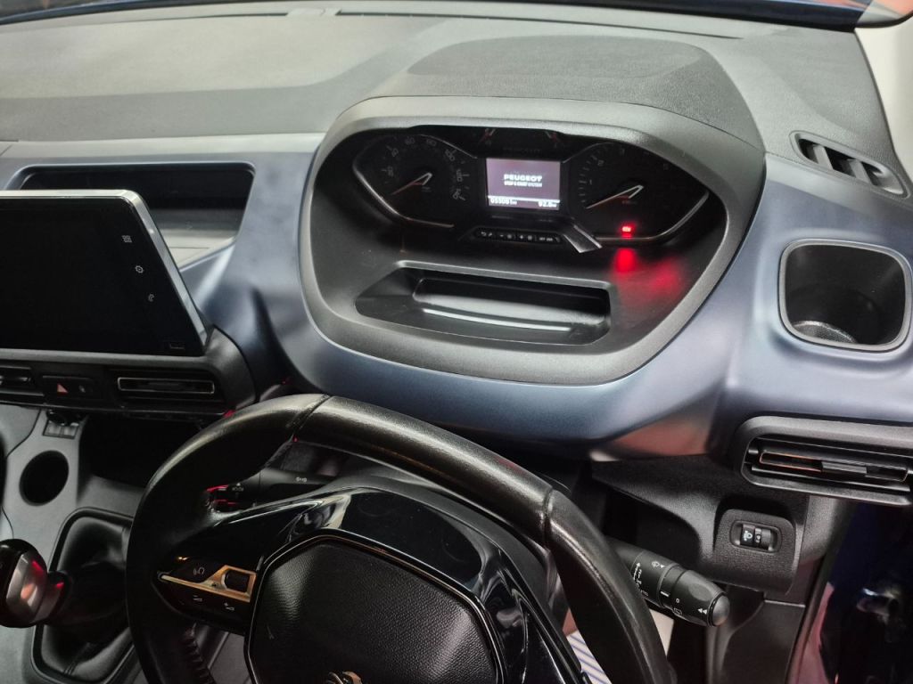 Used Peugeot Rifter 2020 for sale - 76798611: Photo 17