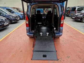Used Peugeot Partner 2018 for sale - 74423359: Photo