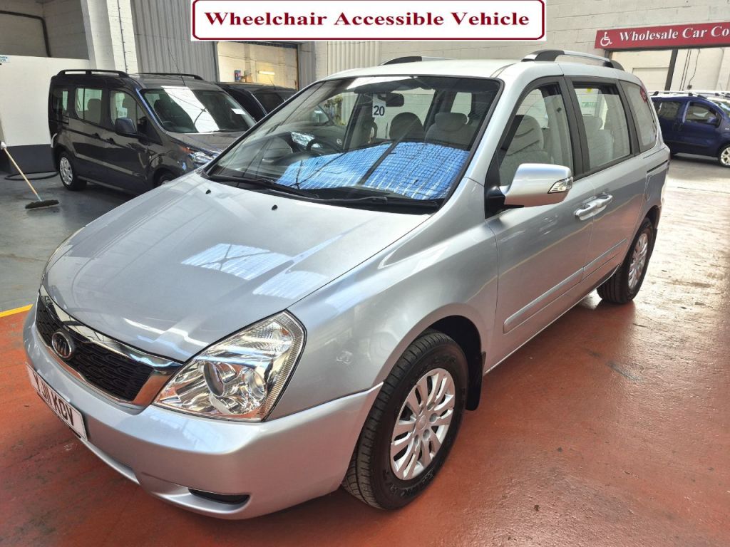 Used Kia Sedona 2011 for sale - 76340421: Photo 1
