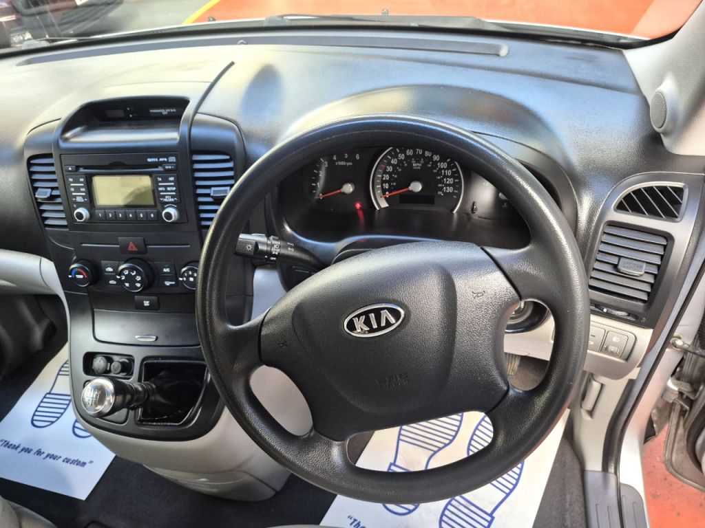 Used Kia Sedona 2011 for sale - 76340421: Photo 20