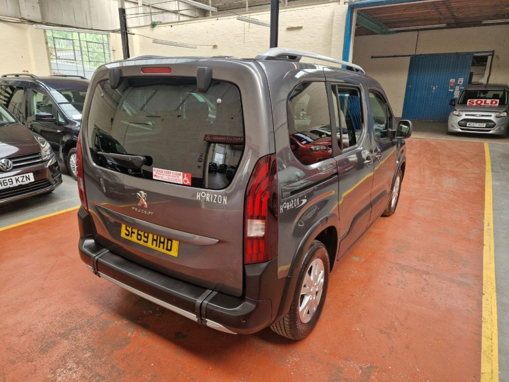 Vehicle 21