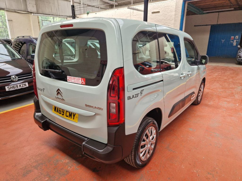 Vehicle 22