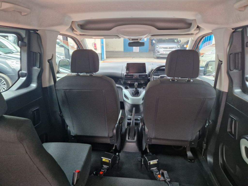 Vehicle 28