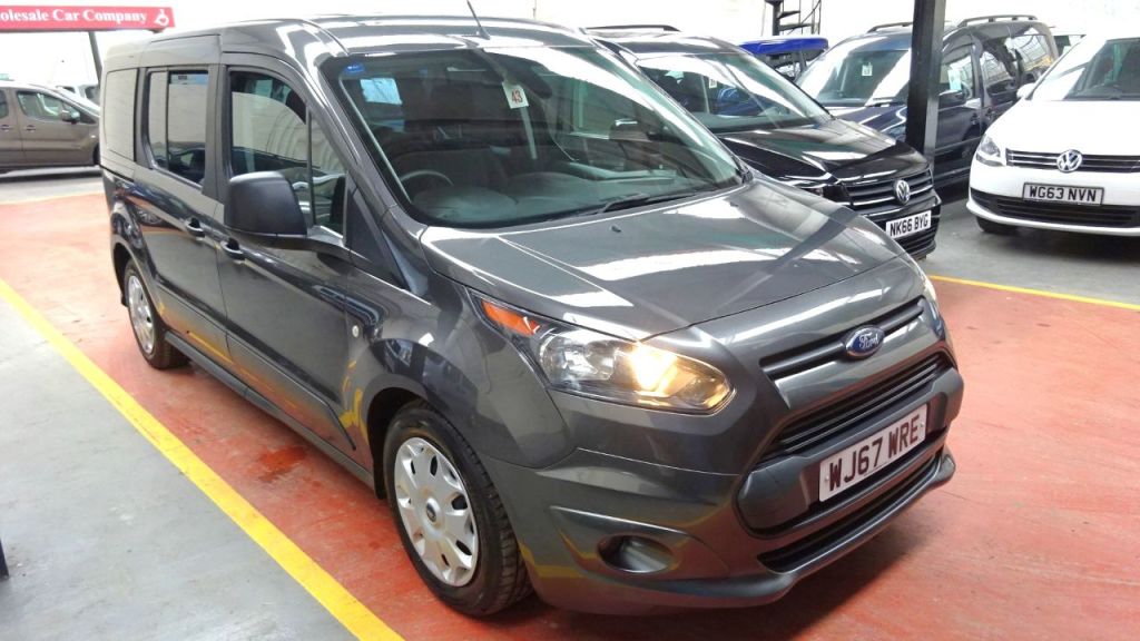Used Ford Grand Tourneo Connect 2017 for sale - 77211659: Photo 2