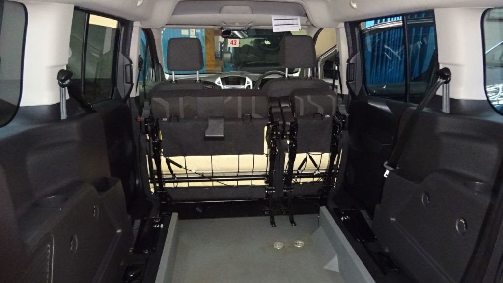 Used Ford Grand Tourneo Connect 2017 for sale - 77211659: Photo 20