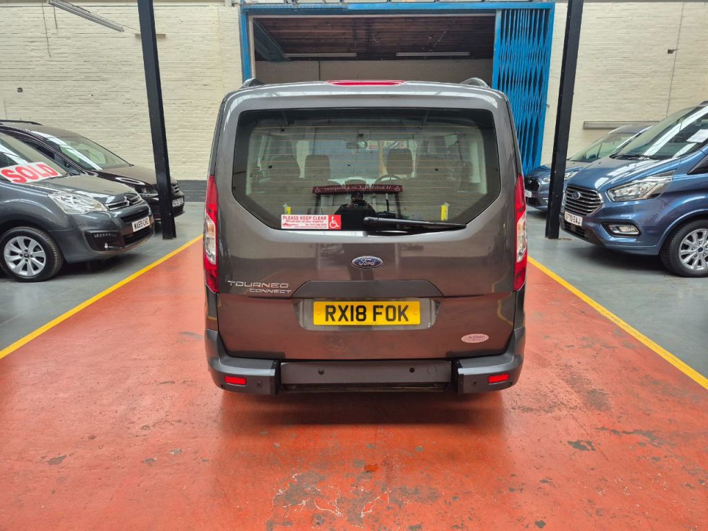 Used Ford Grand Tourneo Connect 2018 for sale - 77821563: Photo 19